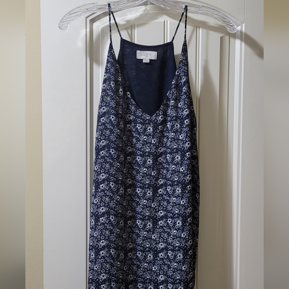LOFT- navy, floral cami tank, medium